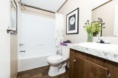 Manufactured-SATISFACTION-36TRU28483RH-Guest-Bathroom-20170323-1455235175977